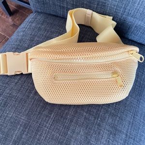 Dagne Dover Ace in Air Mesh Pollen